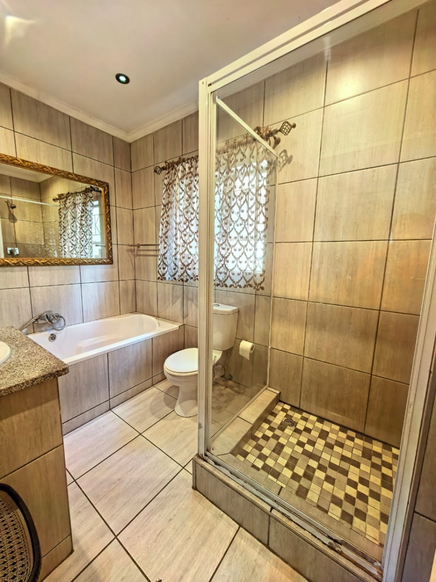 5 Bedroom Property for Sale in Sasolburg Ext 23 Free State